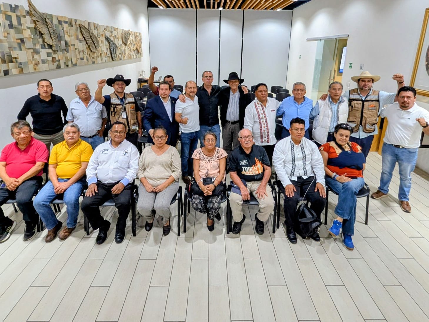 ¿Sabías que un colectivo en Oaxaca busca cambiar la política local desde la ciudadanía?